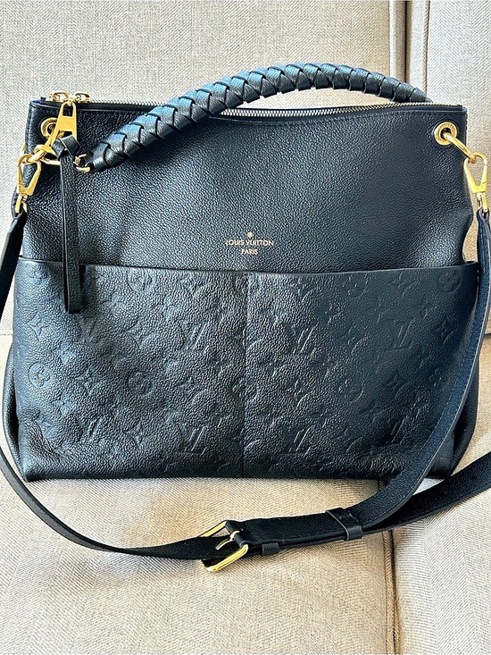 Louis Vuitton Handbags - Louis Vuitton Maida Hobo Black Shoulder Bag
